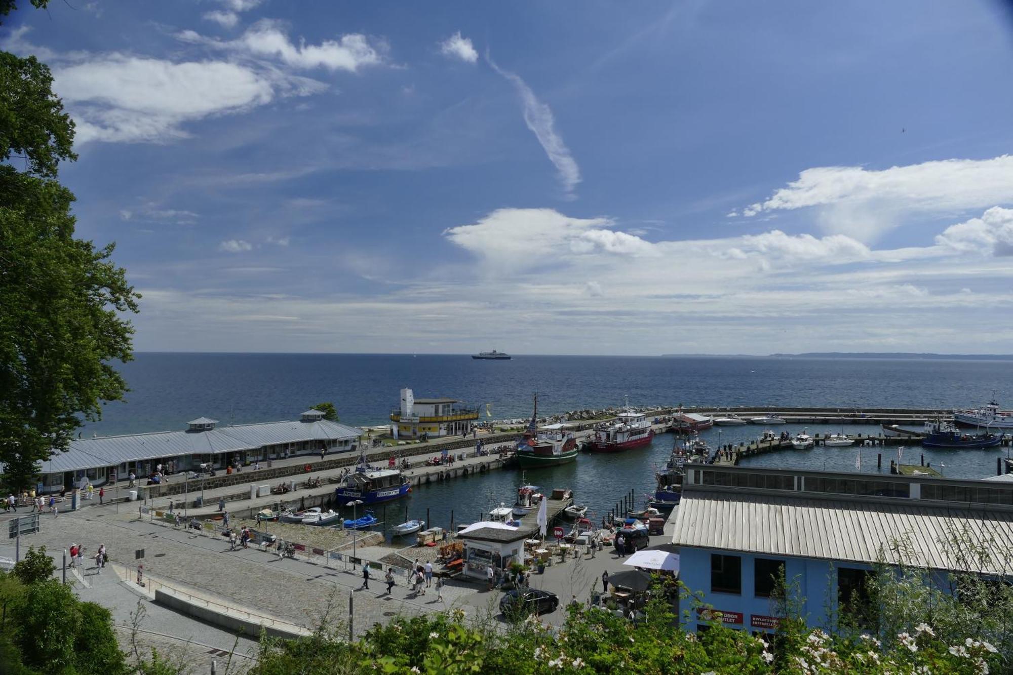 Ferienwohnung Lorenz Sassnitz Exteriör bild